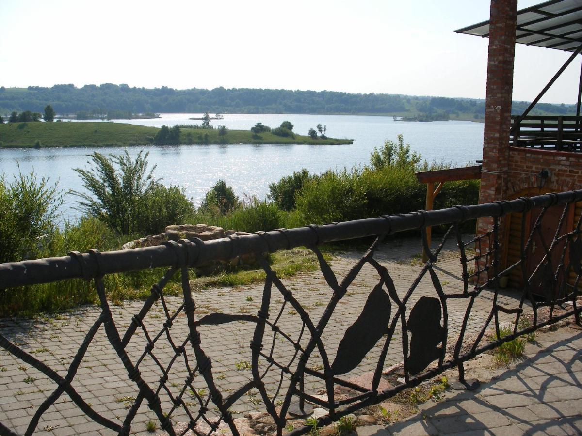 Tvirtove Prie Didziulio Hotel Dėdeliškės Exterior foto