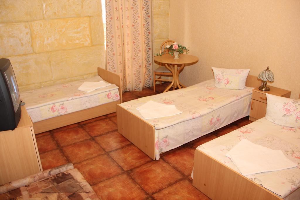 Tvirtove Prie Didziulio Hotel Dėdeliškės Quarto foto